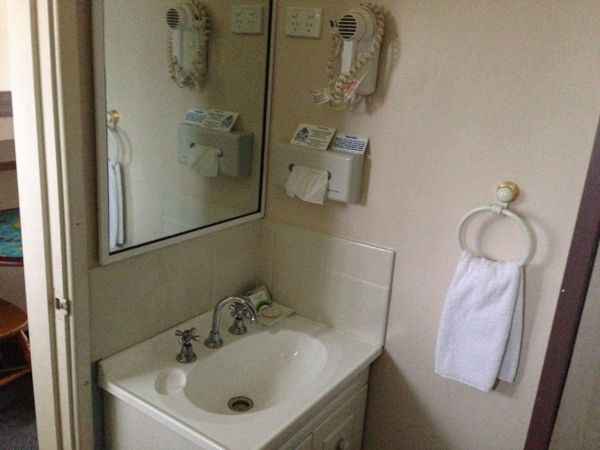 Taree Country Motel Buitenkant foto